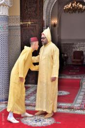 Image du Maroc Professionnelle de  Sa Majesté le Roi Mohammed VI reçoit les vœux de SAR le Prince Héritier Moulay El Hassan à l'occasion de l'Aïd Al-Fitr, le 5 Juin 2019 (Photo/ SPPR) via Jalilbounhar.com